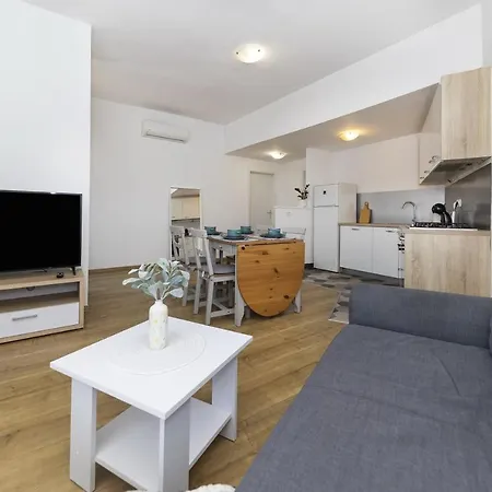 Appartamento 23 And 25 With Free Private Parking