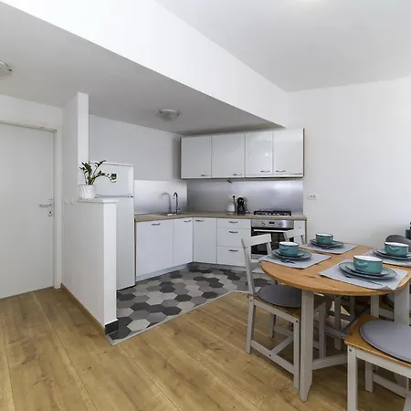 Appartamento 23 And 25 With Free Private Parking *