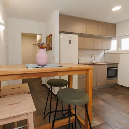 Apartman 23 And 25 With Free Private Parking Zadar