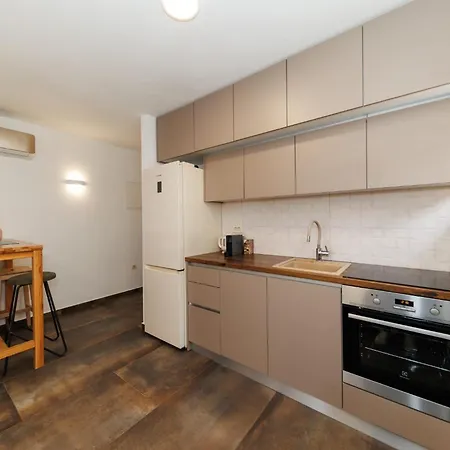 Appartamento 23 And 25 With Free Private Parking Zara